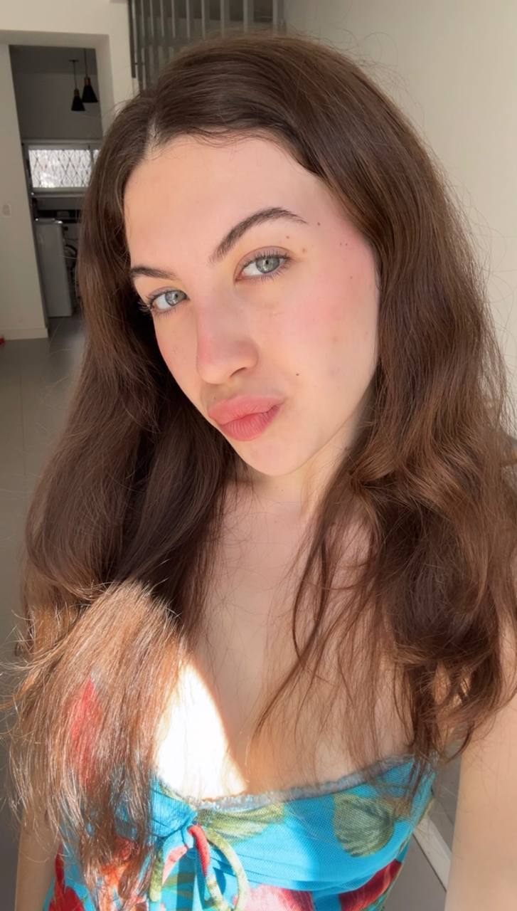 Nude girl Amber in Mbabane