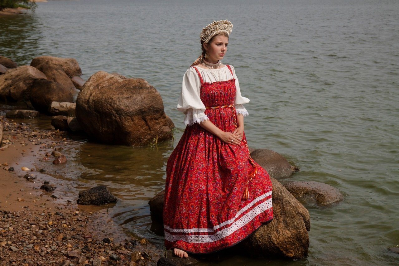 Women in Slavic costumes in Mbabane