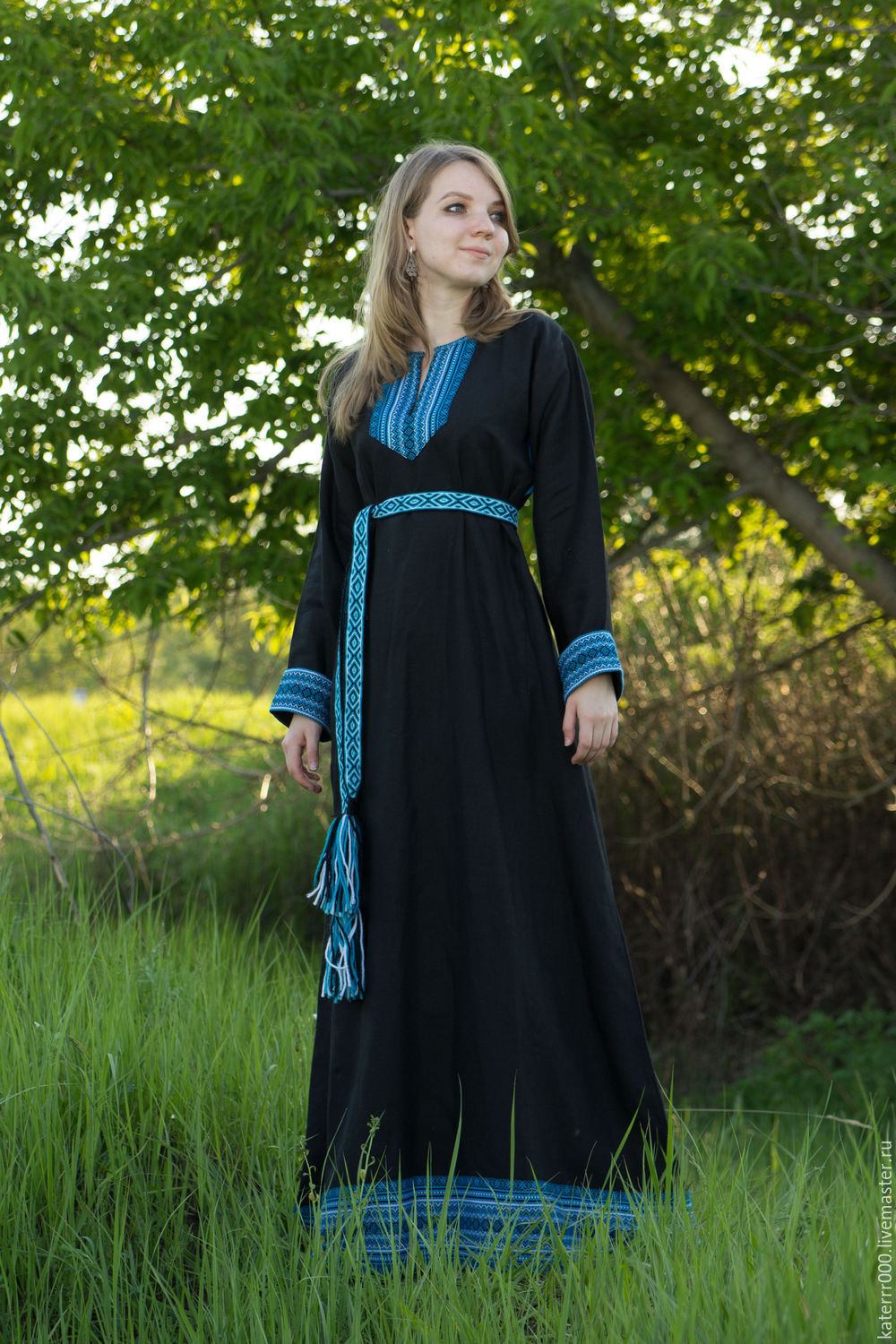 Women in Slavic costumes in Mbabane